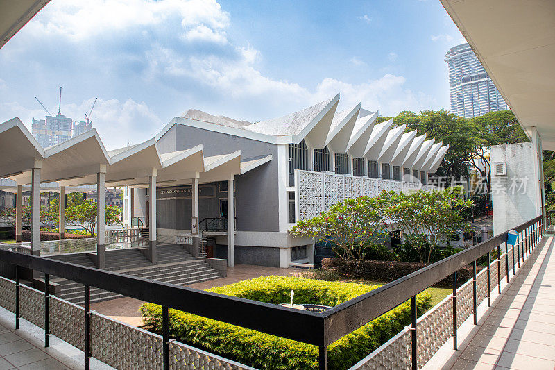 马来西亚国家清真寺(Masjid Negara)，马来西亚美丽的国家中心，是吉隆坡市的象征。一个独立和联邦的马来西亚。